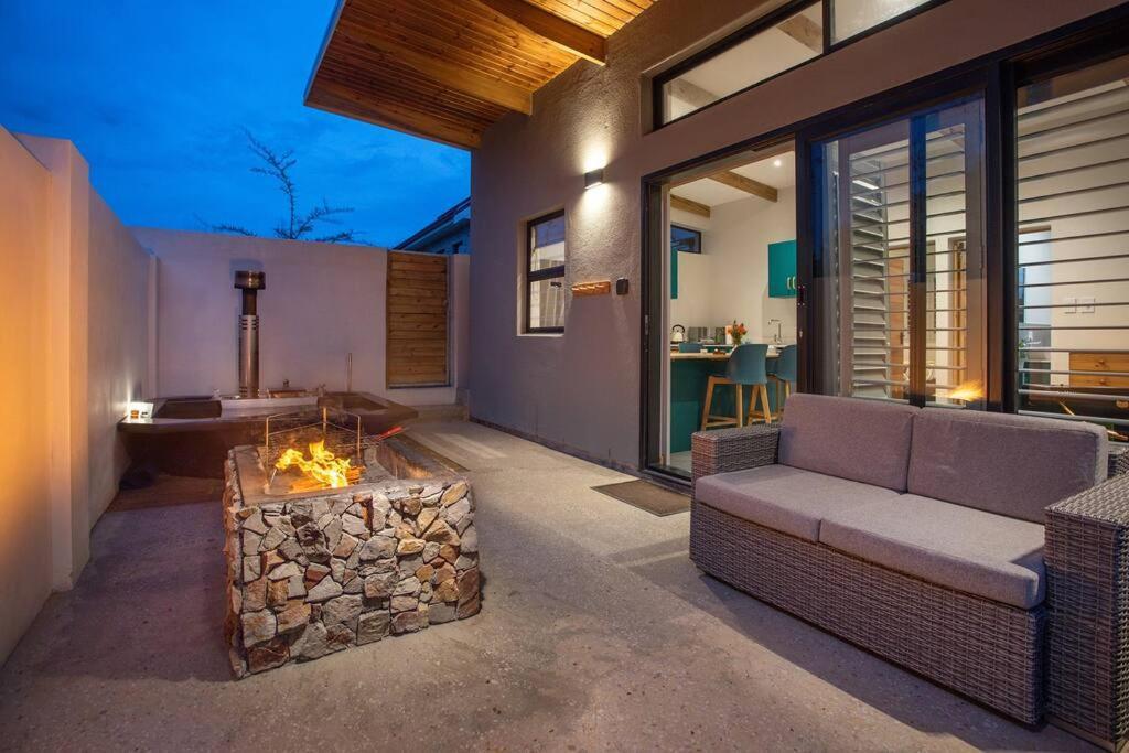 Mountain And Sea Cottage Hermanus Luaran gambar